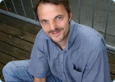 Manfred-unser-Segellehrer-fuer-Katamaran-und-Jollensegeln