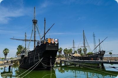 Karavellen historische Segelschiffe
