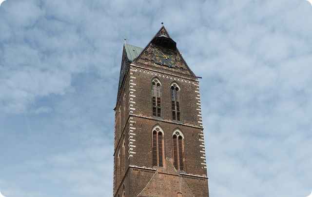 Marienkirchturm Wismarer Sehenswürdigkeit und Weltkulturerbe der Unesco.